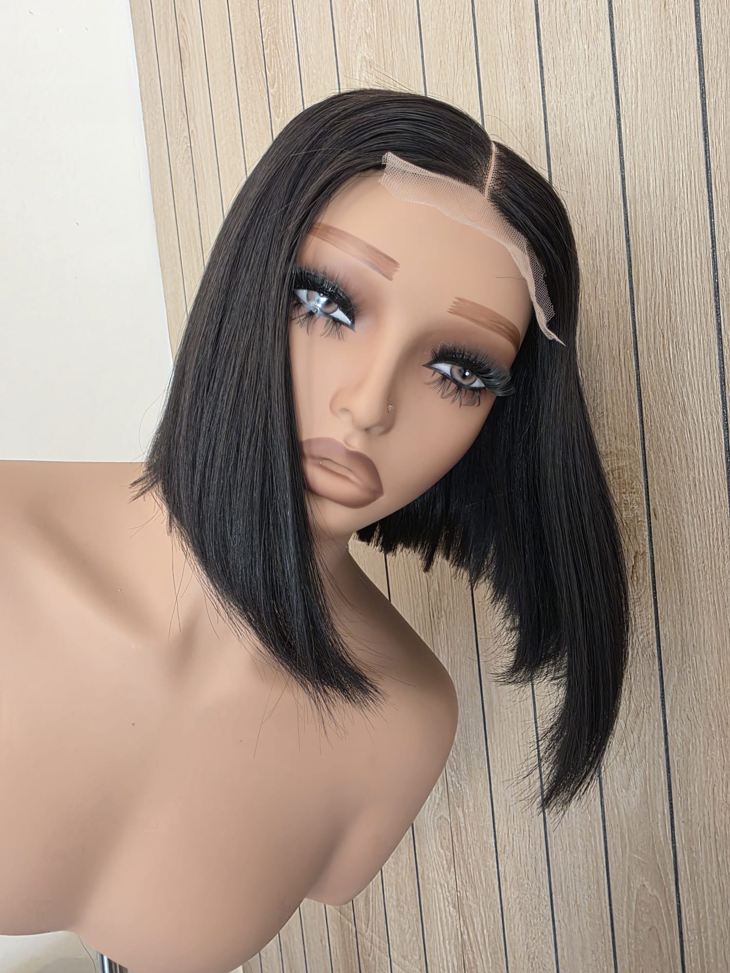 Luxury Bone Straight Bob Wig – 2x6 HD Lace Closure, 200% Density